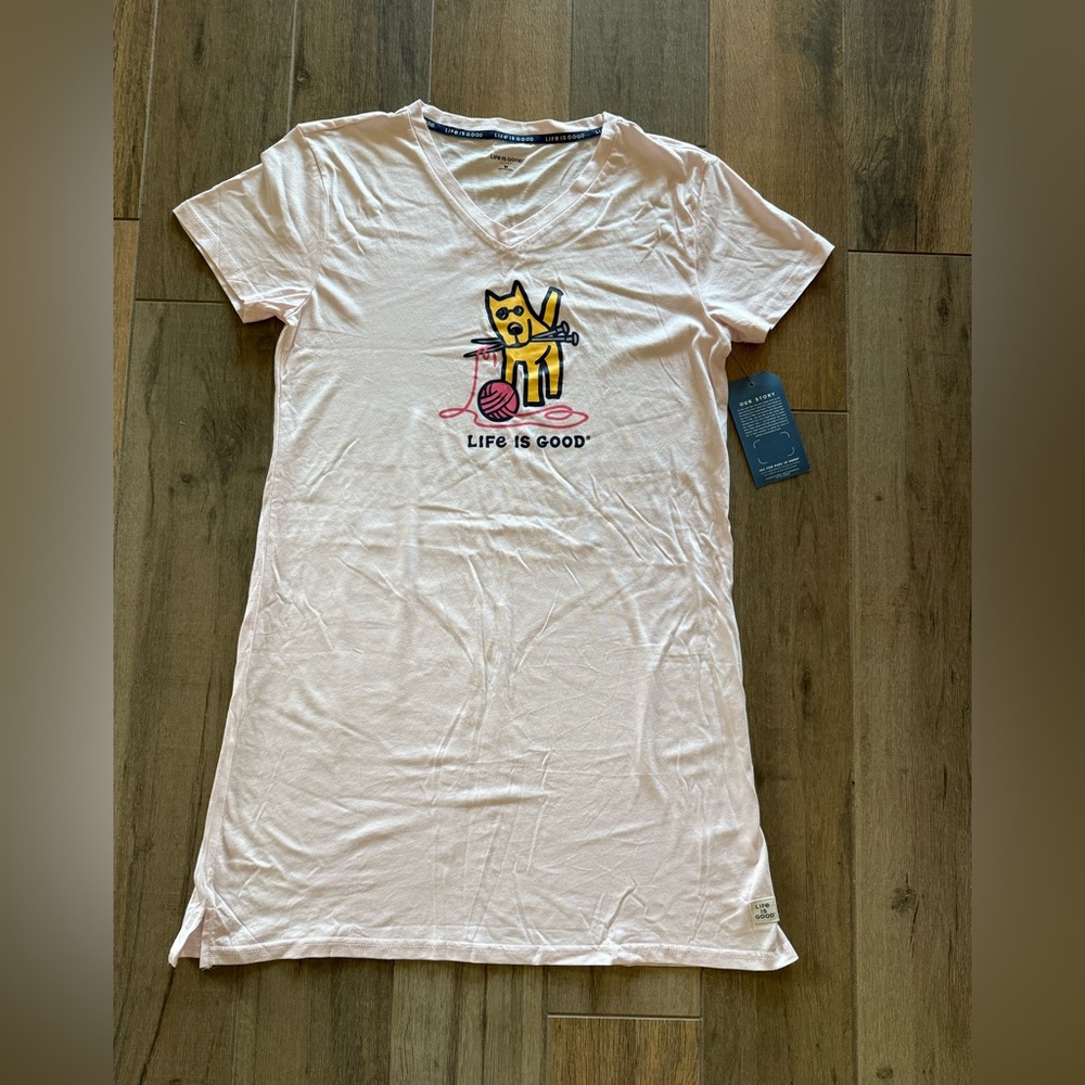 NEW Life Is Good Women's pink Pajama Shirt with knitting yarn ball Design size M